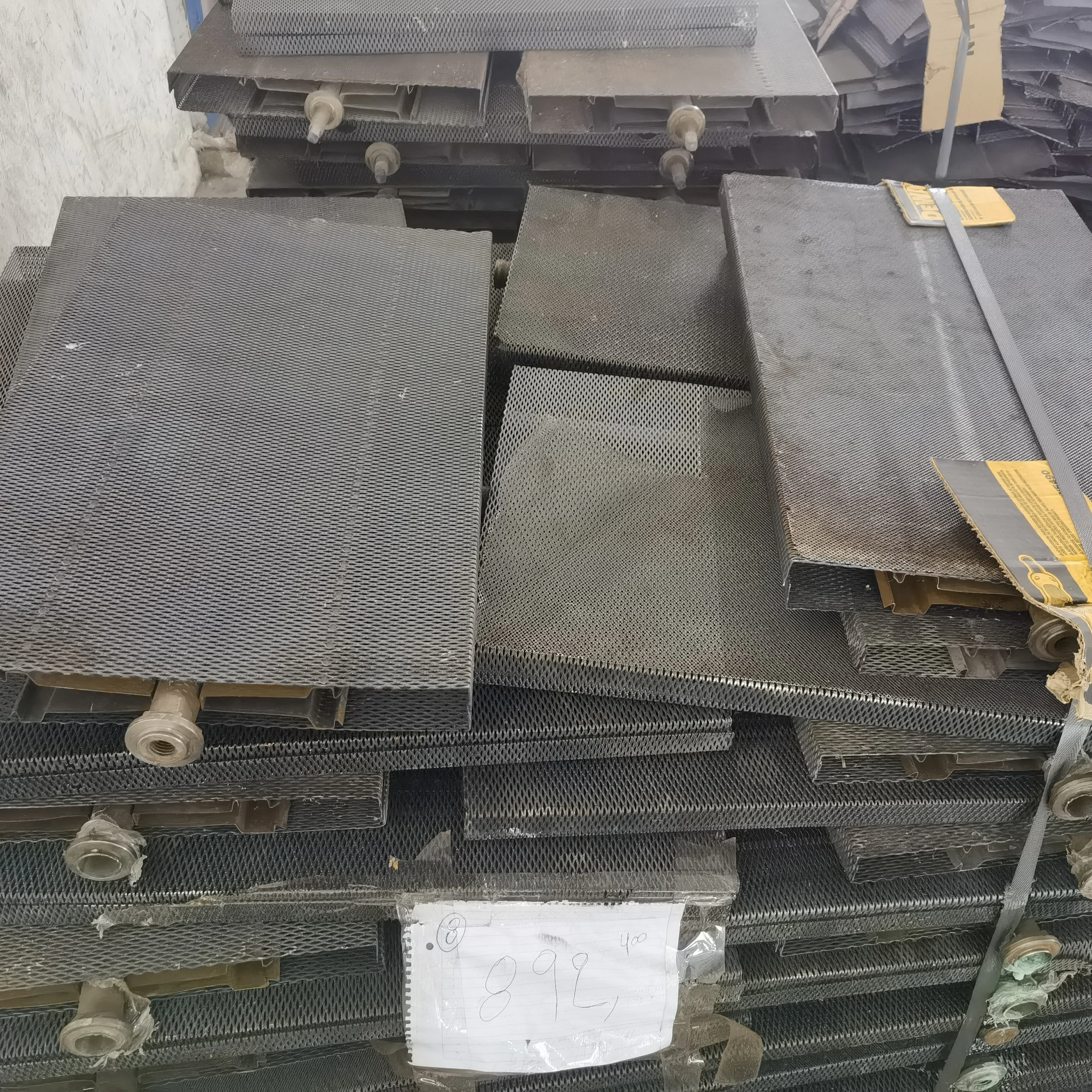 Beispiele für recycelbare Titanelektroden