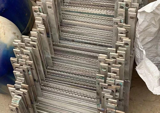Recycling von Platingewebe